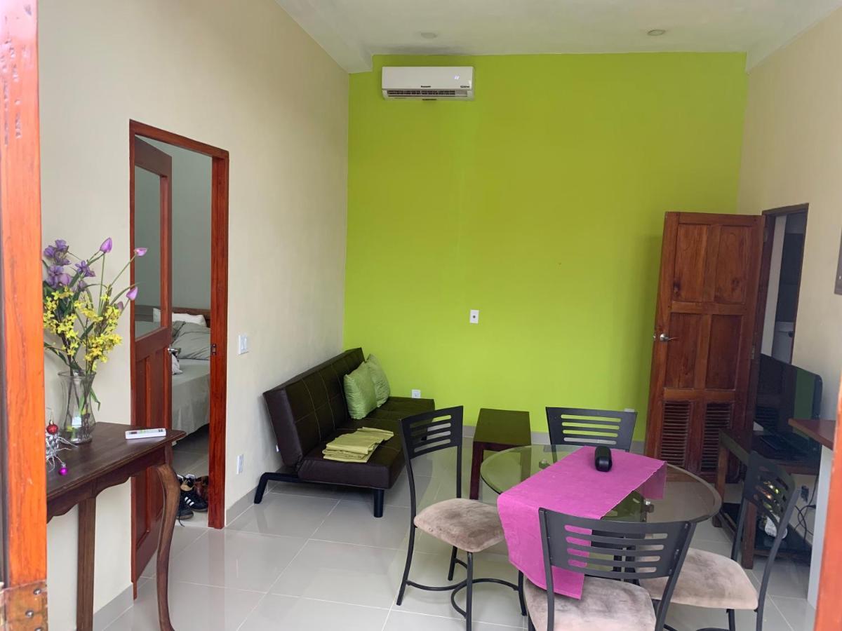 Apartamentos Casa Amarilla Granada Ngoại thất bức ảnh