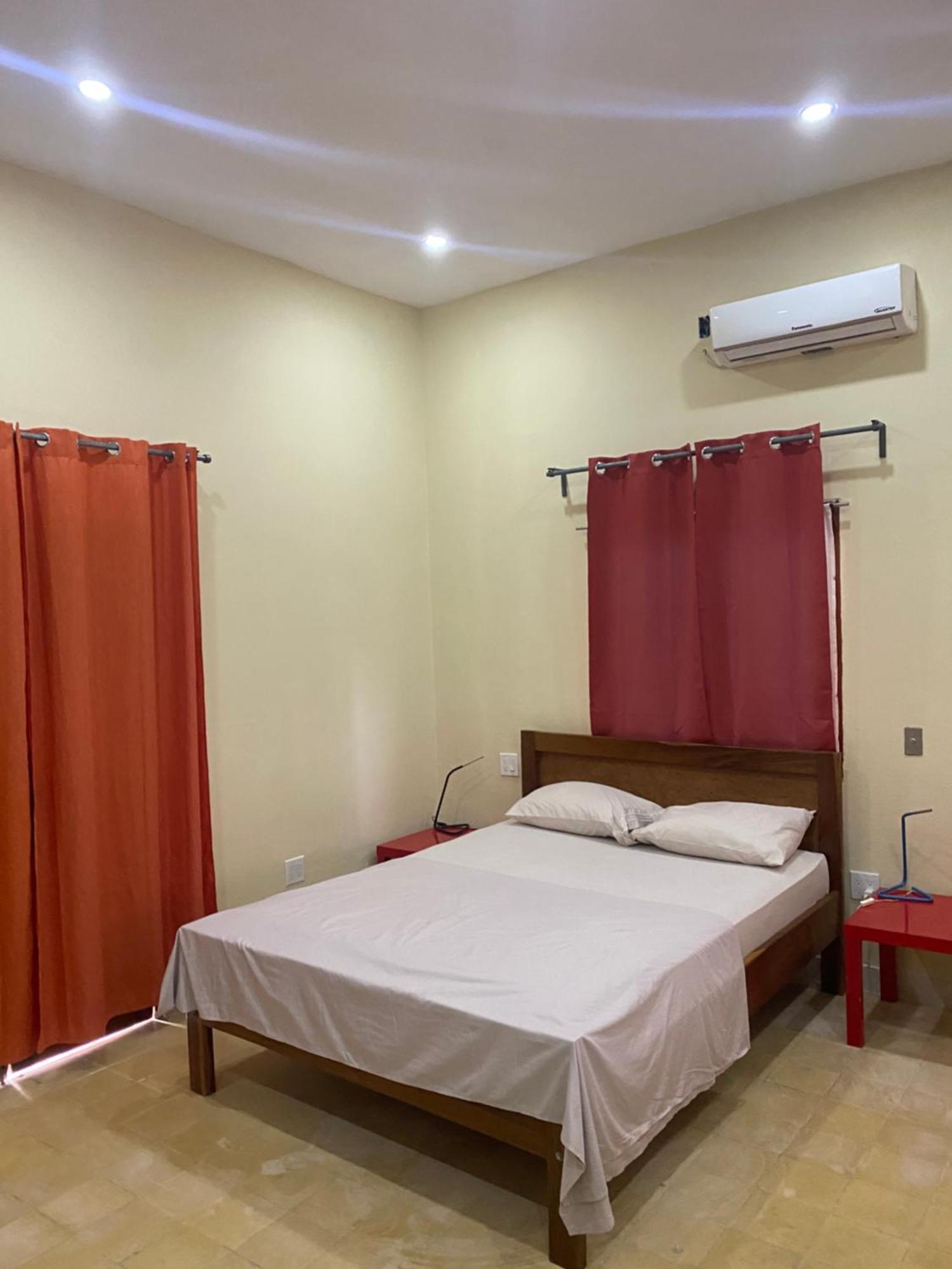 Apartamentos Casa Amarilla Granada Ngoại thất bức ảnh