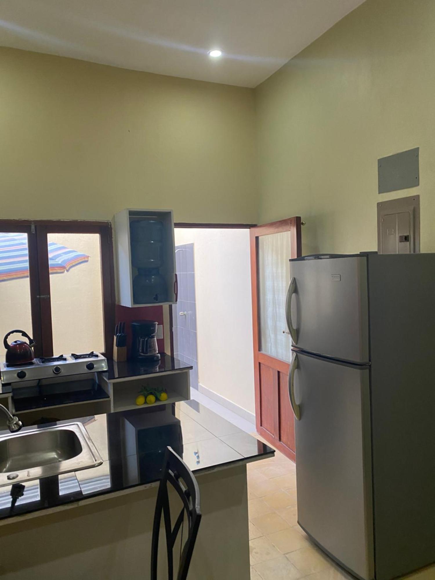 Apartamentos Casa Amarilla Granada Ngoại thất bức ảnh