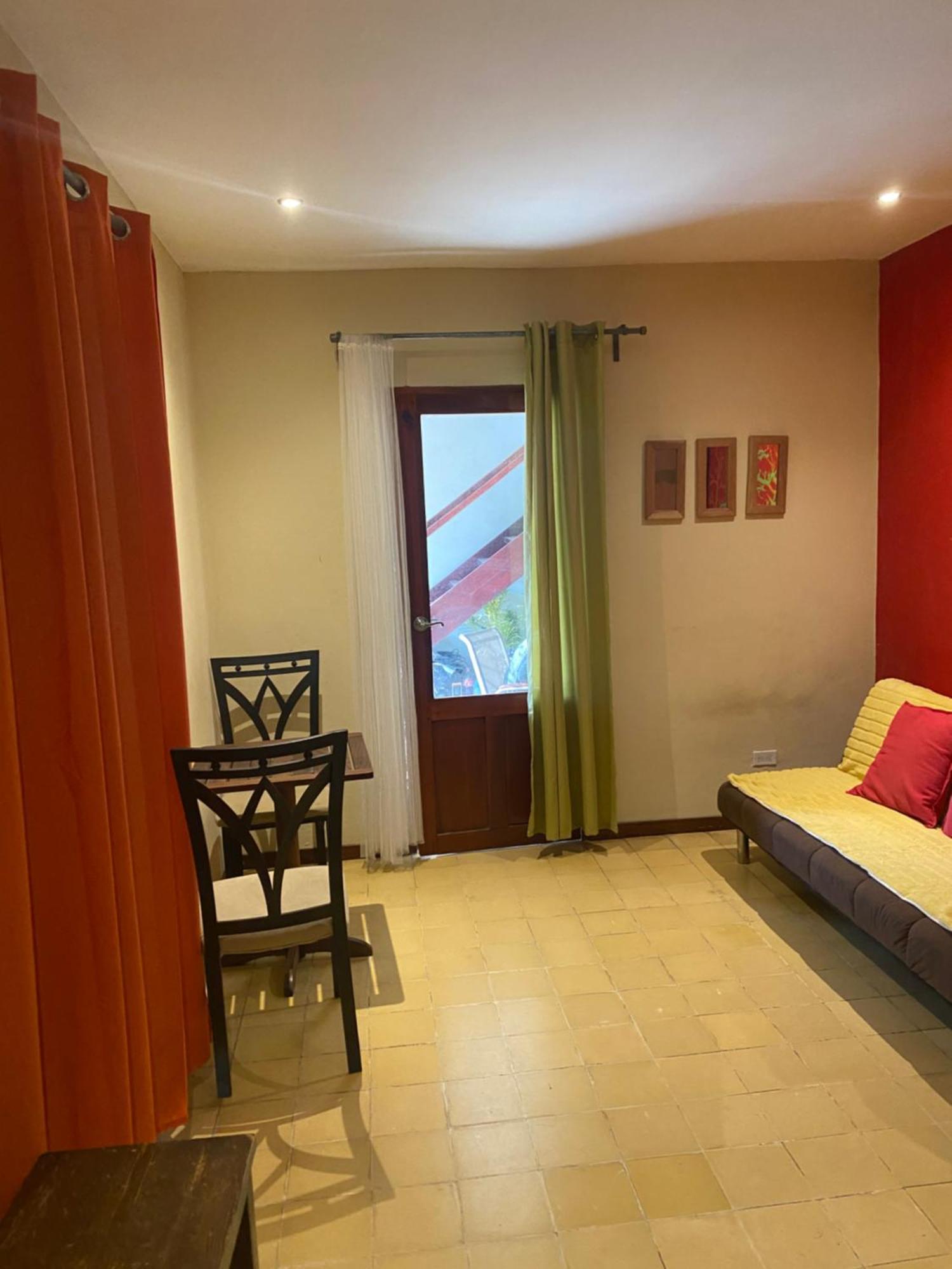 Apartamentos Casa Amarilla Granada Ngoại thất bức ảnh