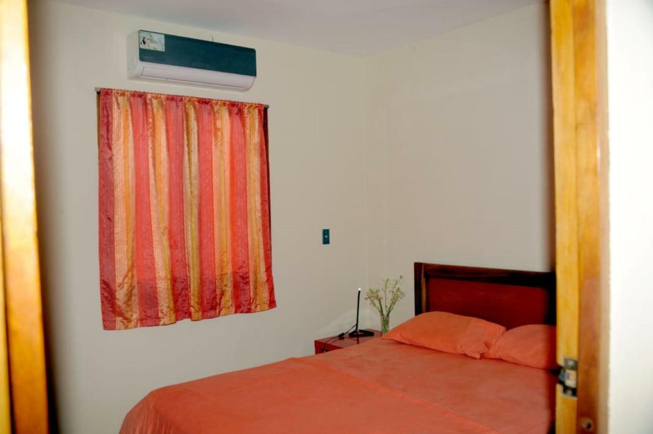 Apartamentos Casa Amarilla Granada Ngoại thất bức ảnh